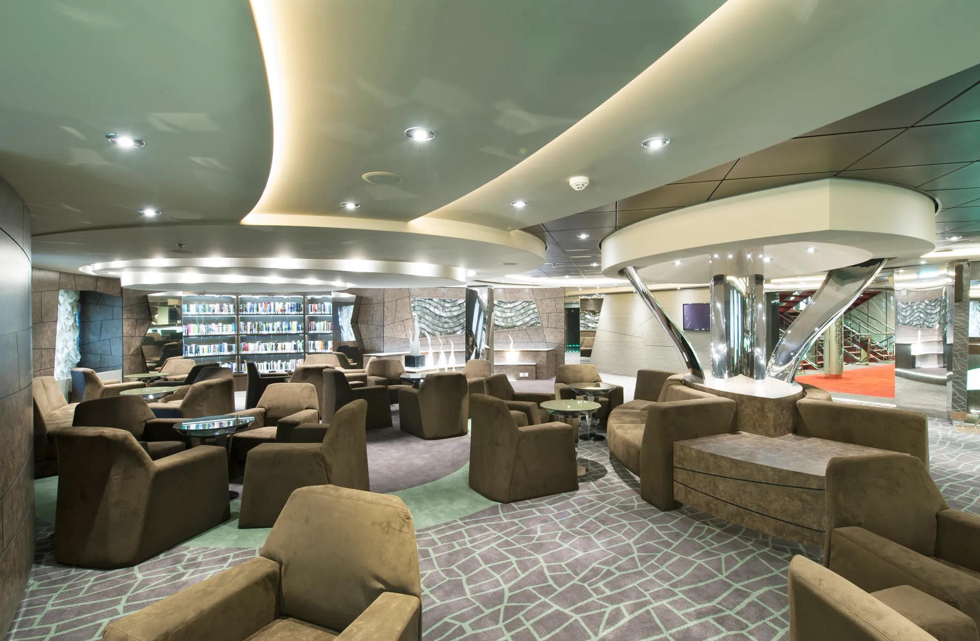 鑽石酒吧與圖書館 3