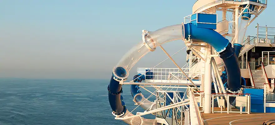 諾唯真暢悅號 17