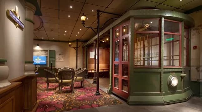 French Quarter Lounge