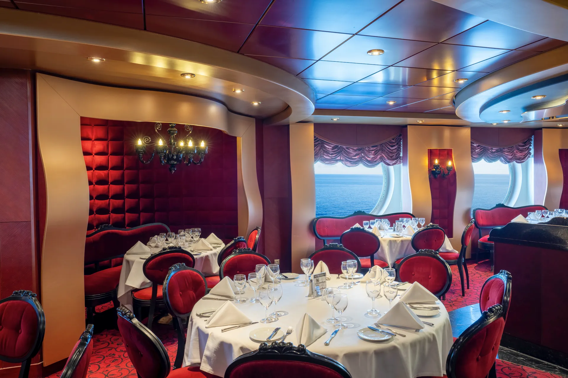 紅絨布餐廳 5