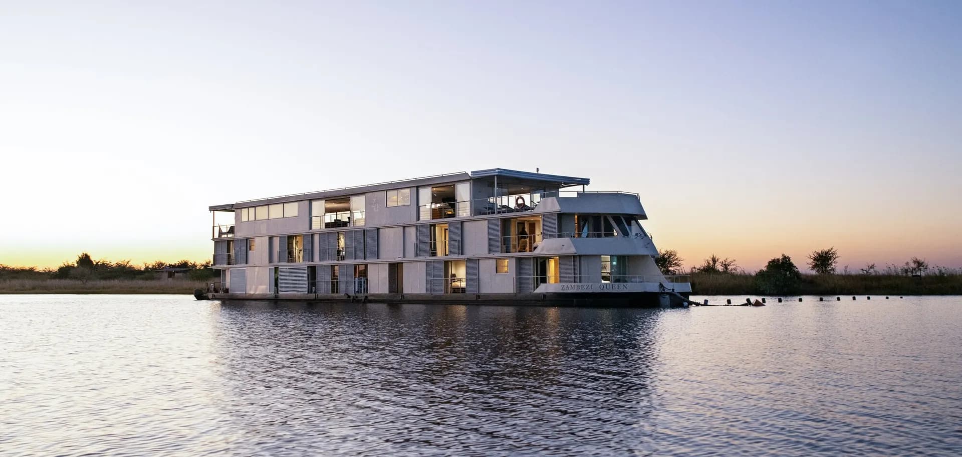 尚比西女王號 — 阿瑪河輪