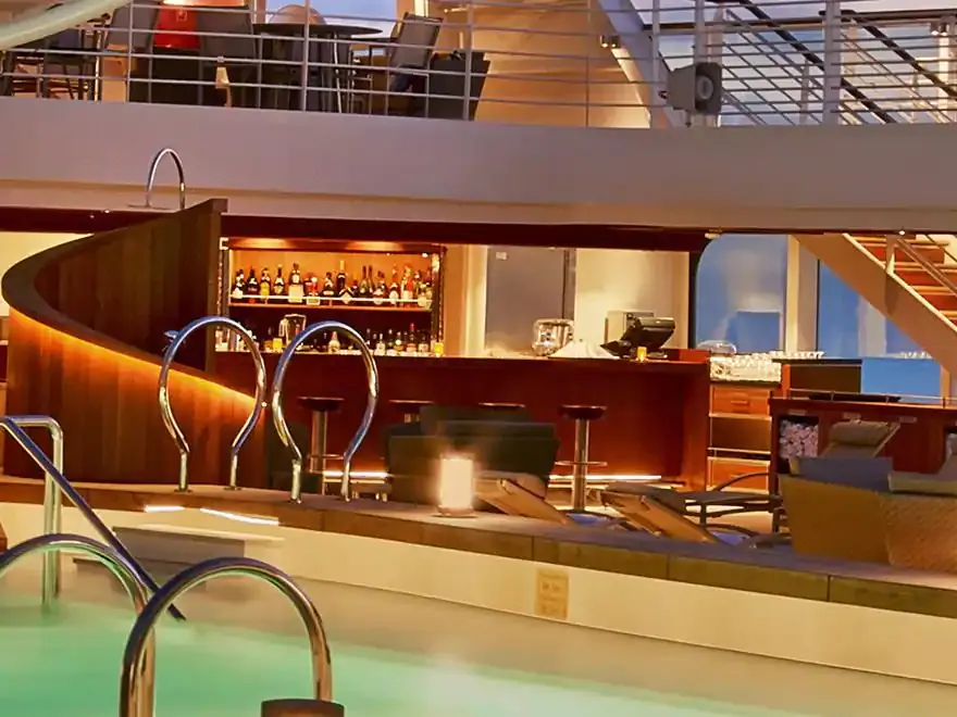 奇寶航行者號 10