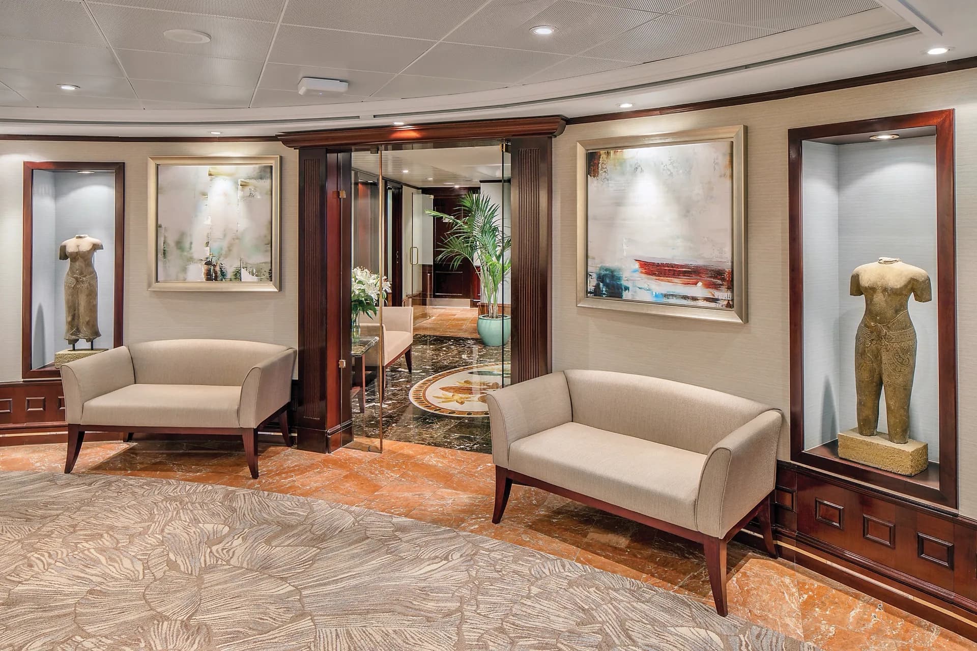 Aquamar Spa + 活力中心 5