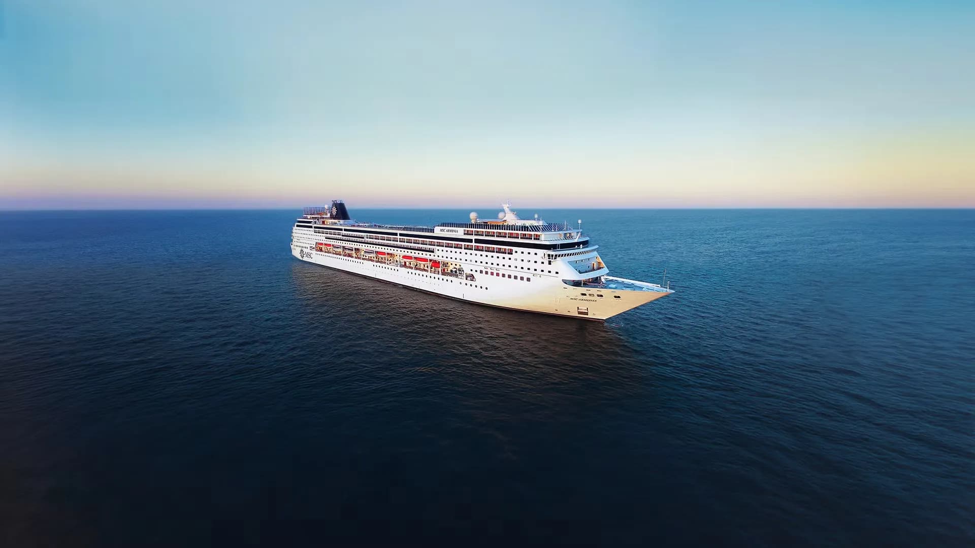 地中海和諧號 — 地中海郵輪