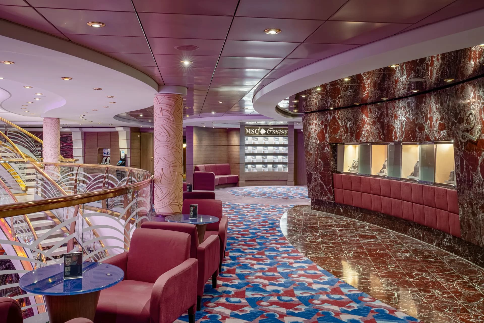 紫色酒吧與 Zaffiro 酒吧 6