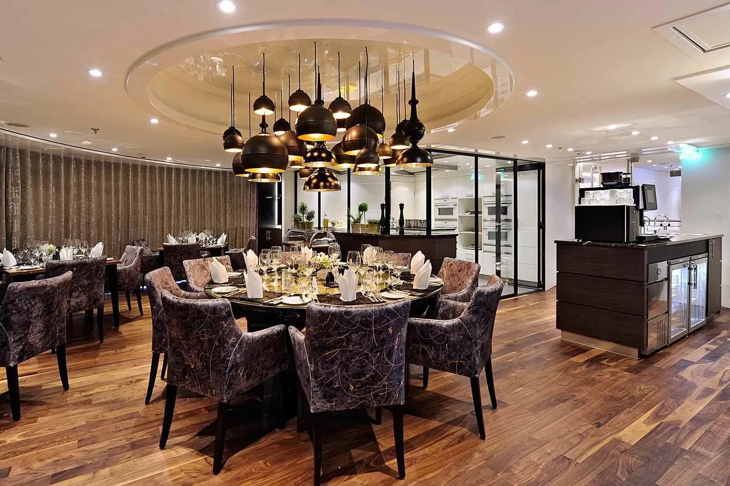 阿瑪紫羅蘭號 1