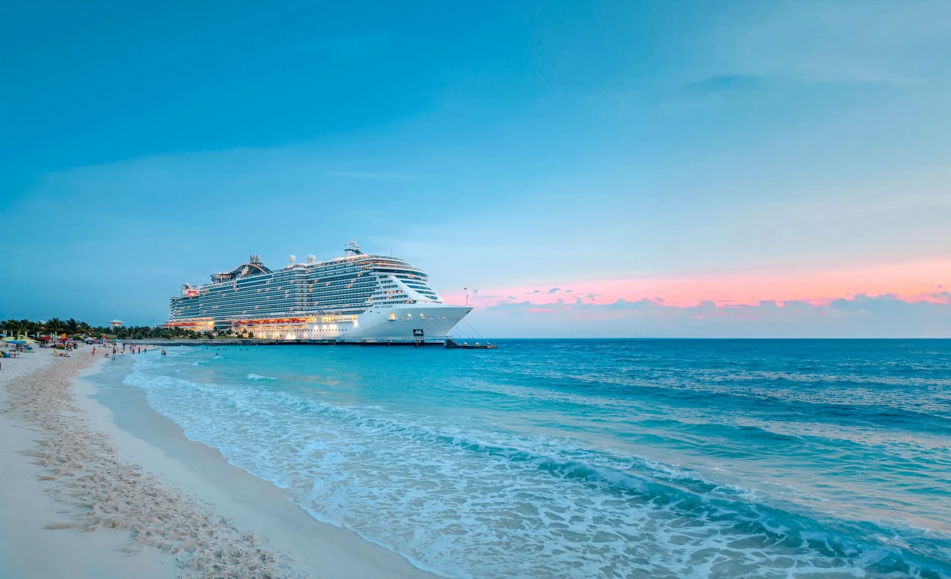 地中海海岸線號 — 地中海郵輪