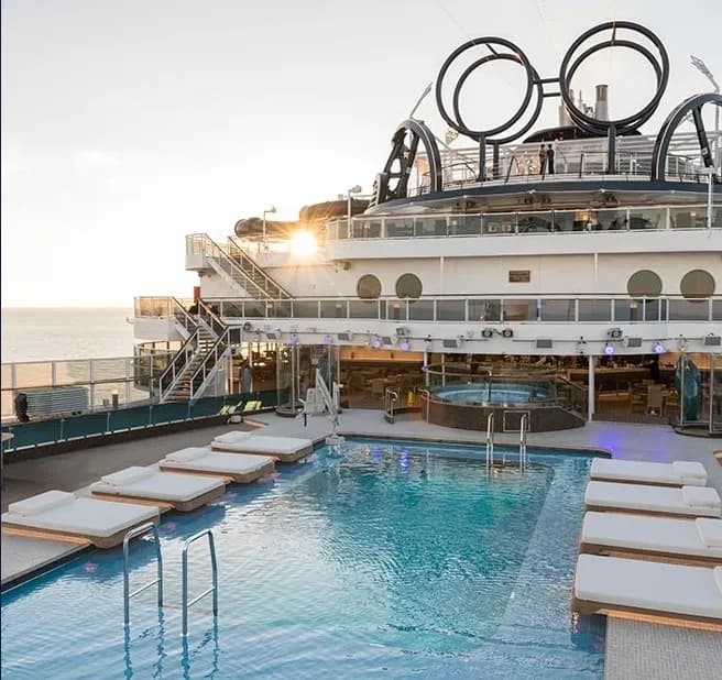 地中海海岸線號 9