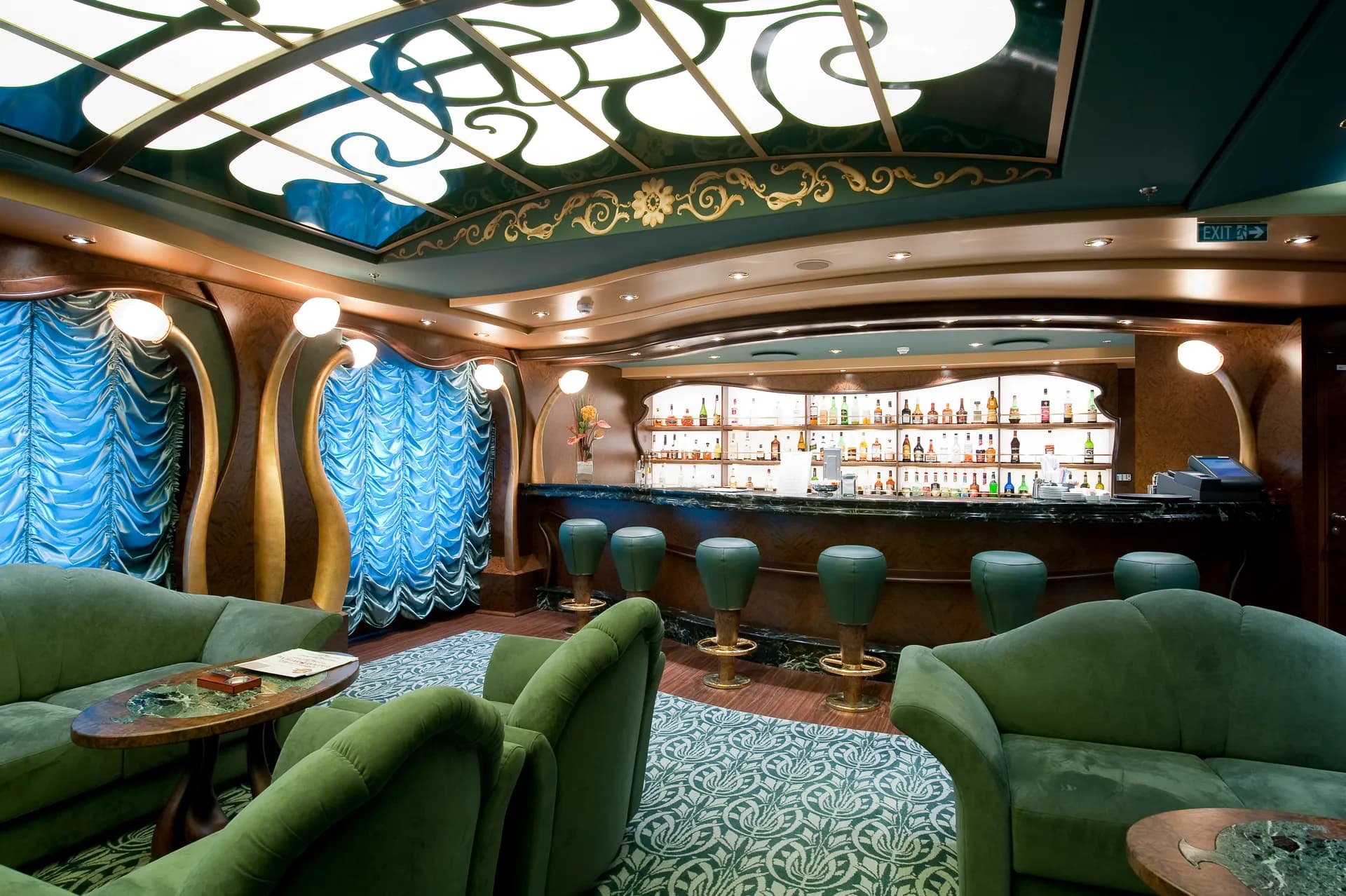 The Cigar Lounge 雪茄休息室 6