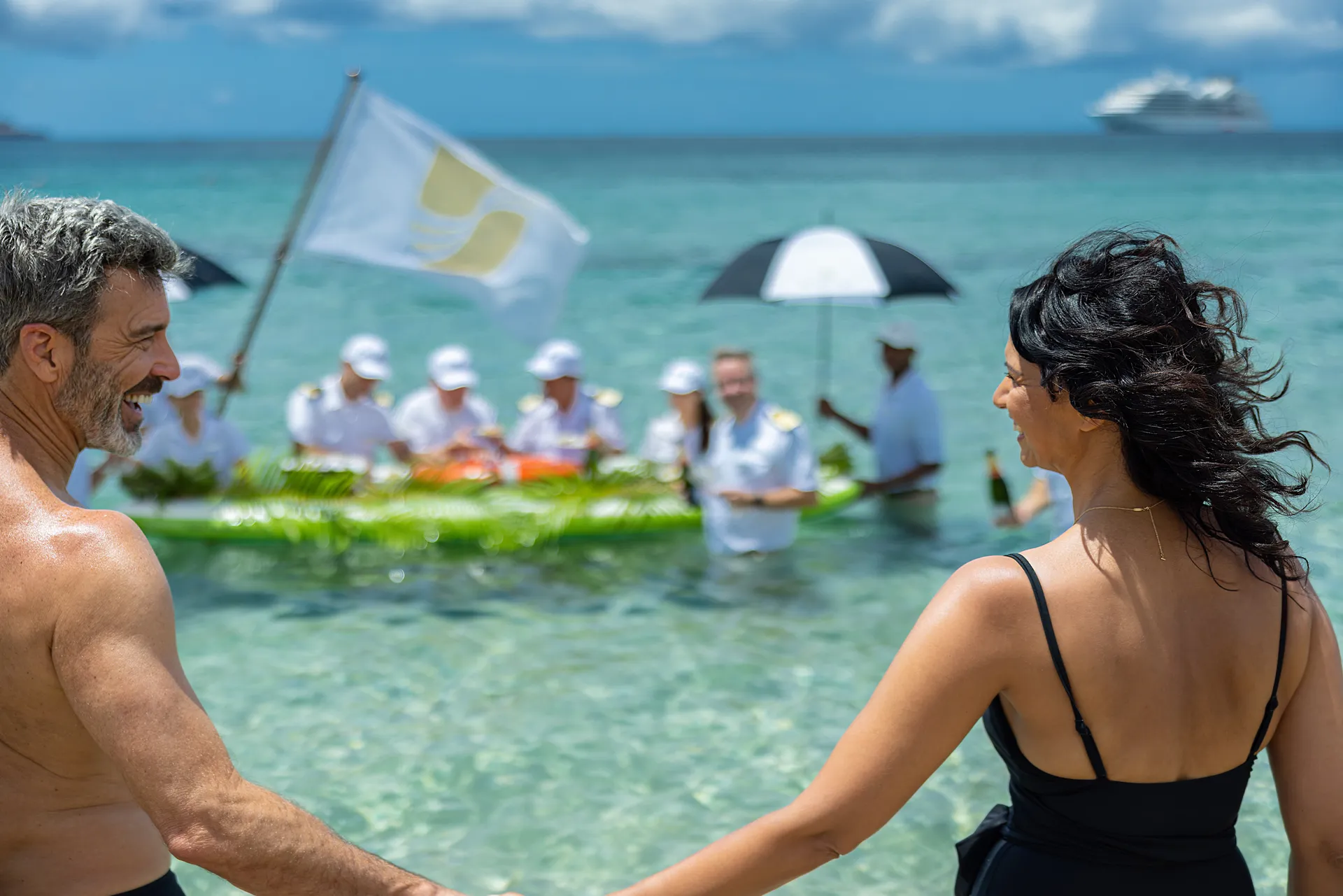 Caviar In The Surf 海浪中的魚子醬 3