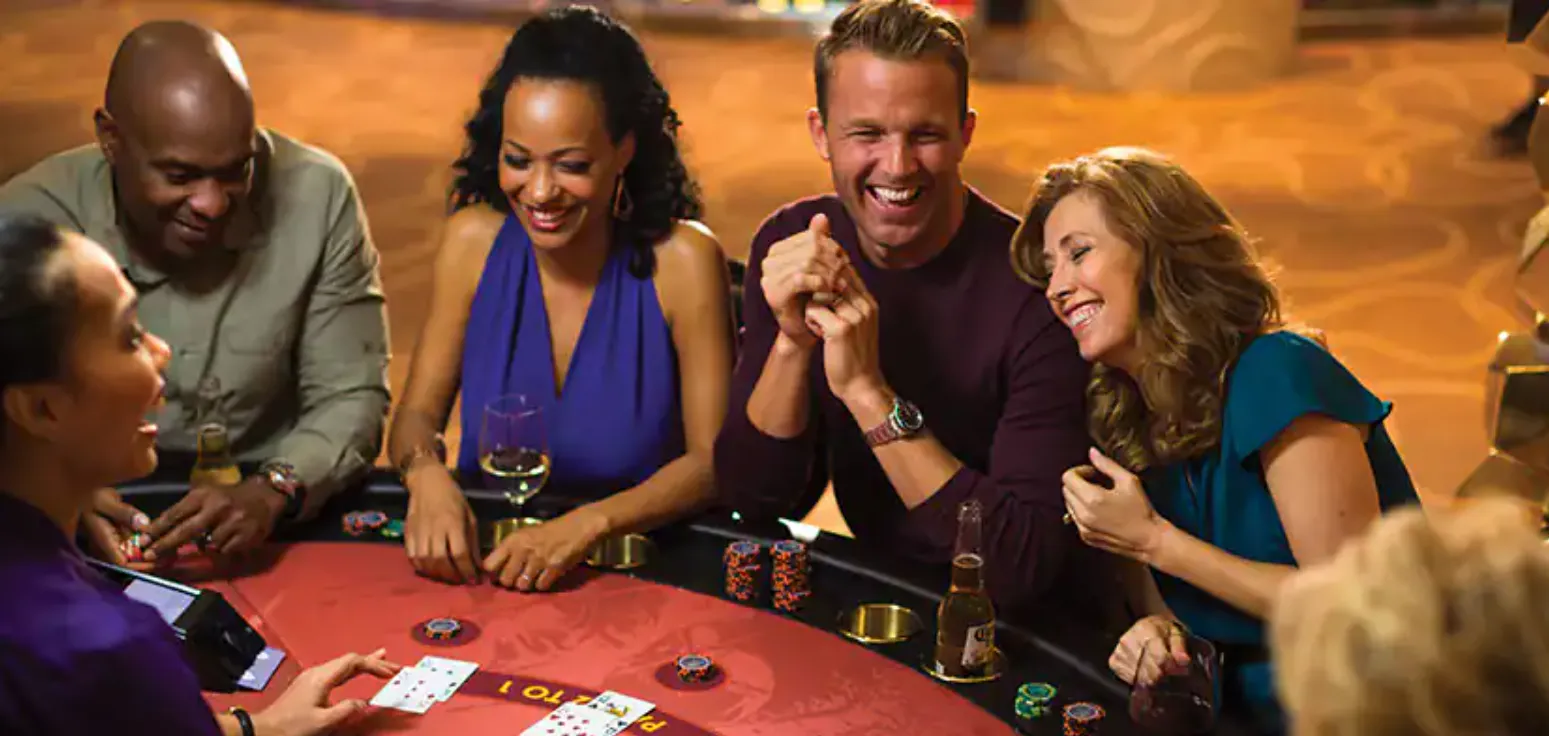 諾唯真明珠號 12