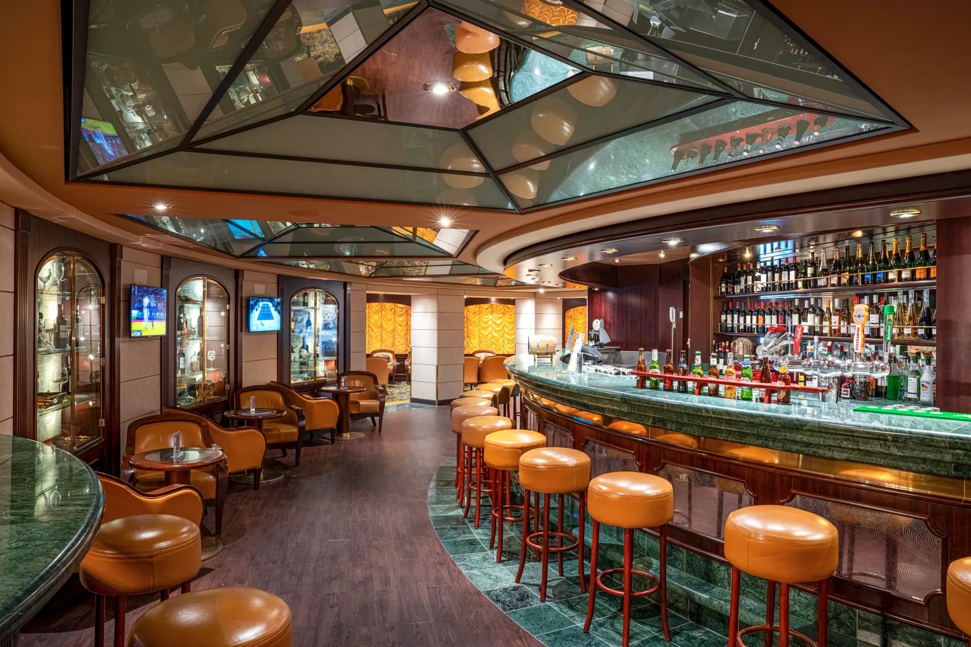 La Cantinella 酒廊與葡萄酒吧 3