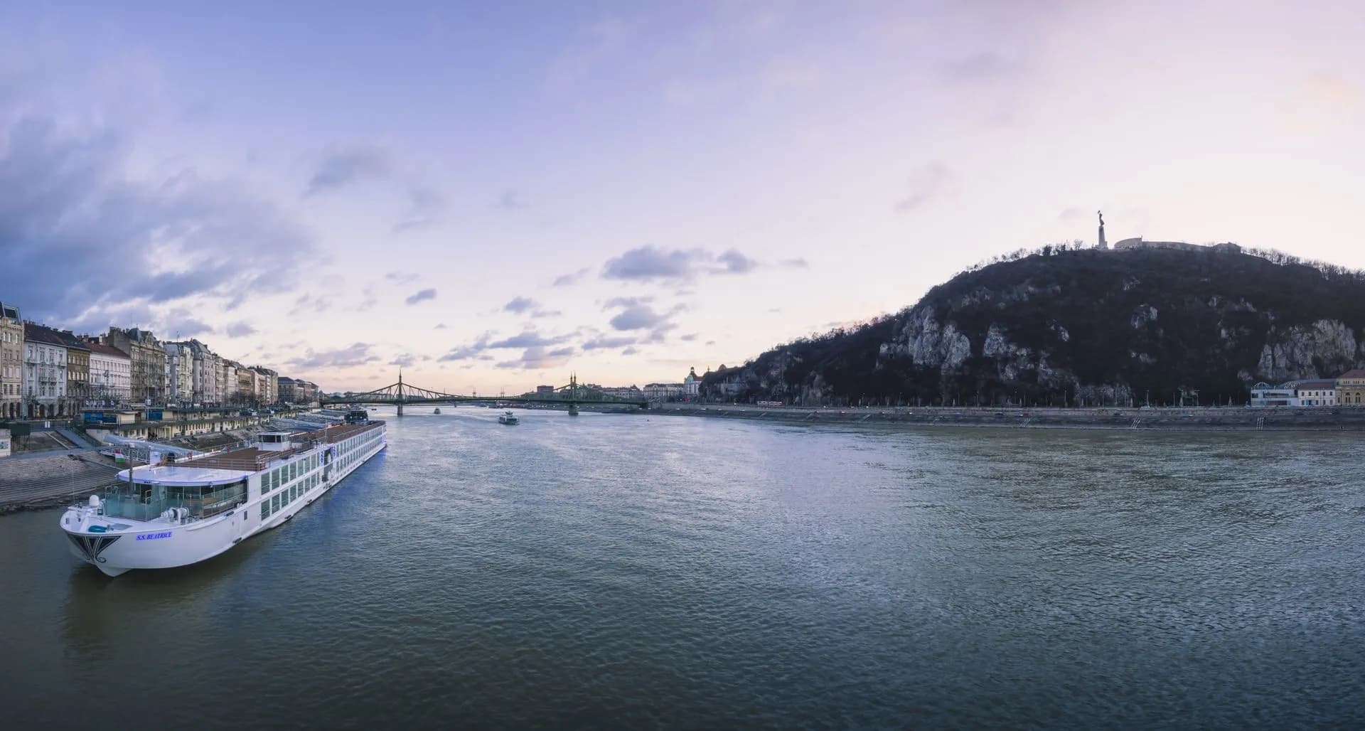 寰宇碧翠絲號 7