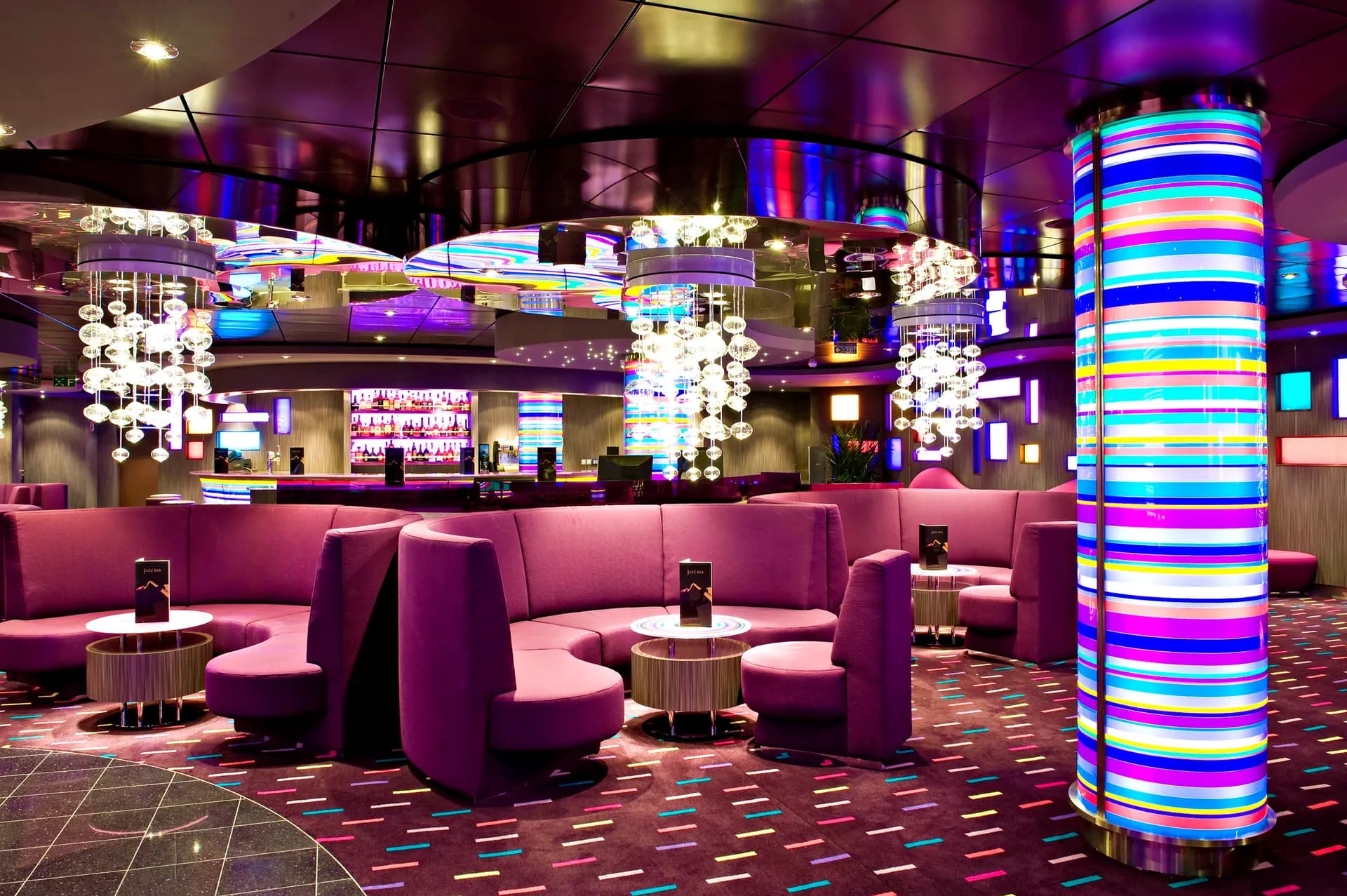 The Purple Jazz 酒吧 9