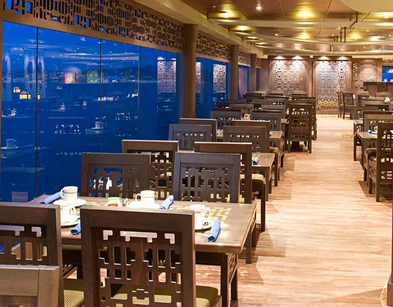 地中海輝煌號 2