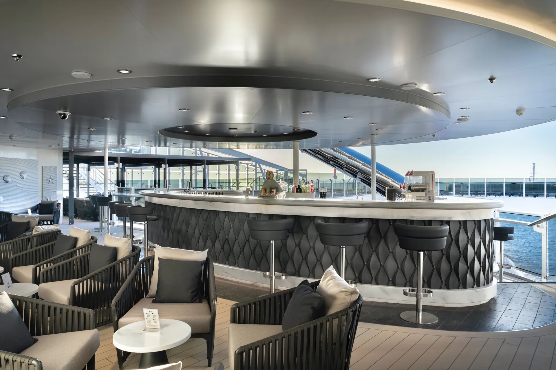 Zen 禪意池畔酒吧 1