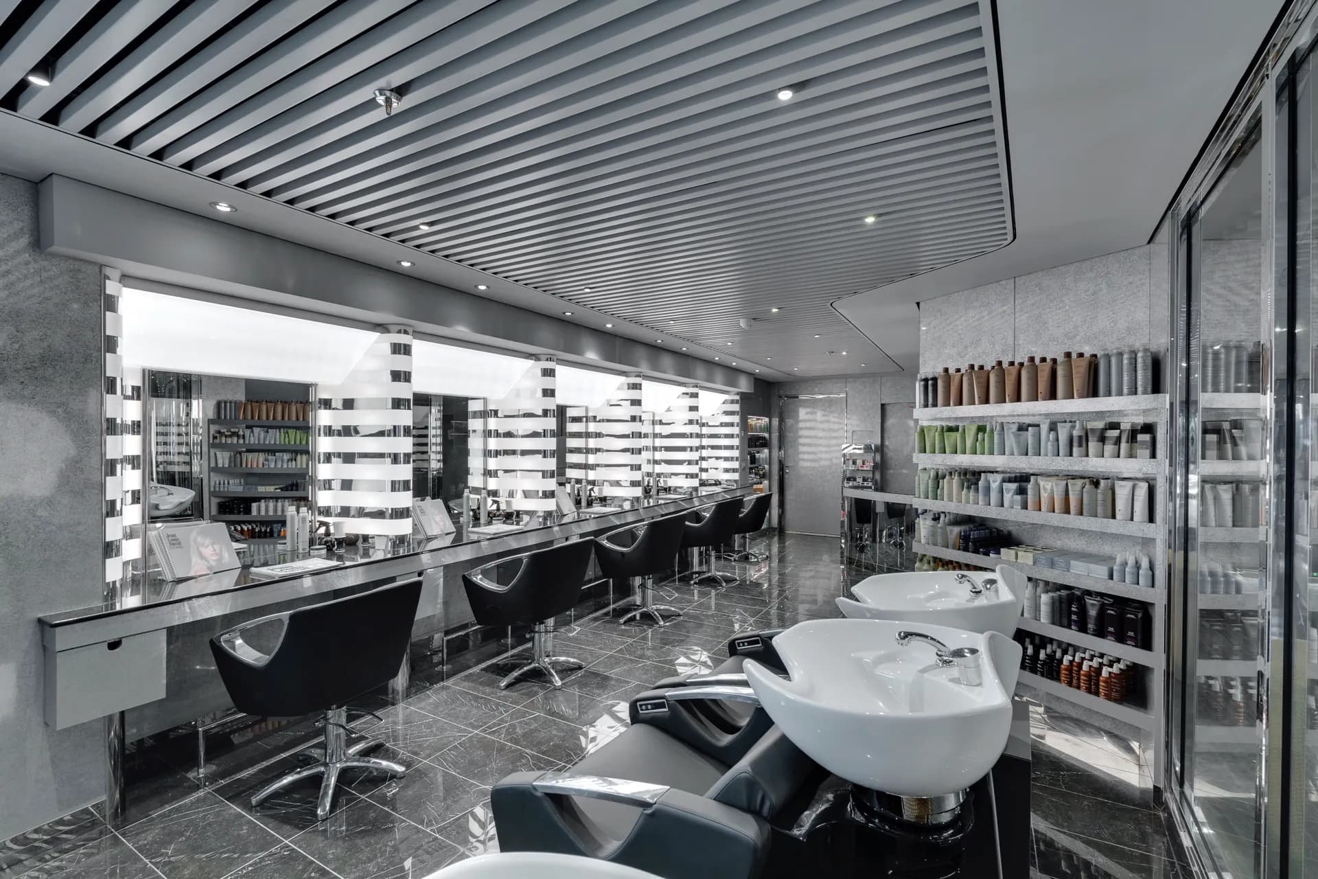 Hair Salon & Barber Shop