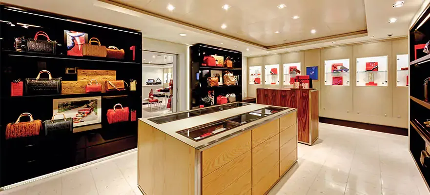 諾唯真遁逸號 19