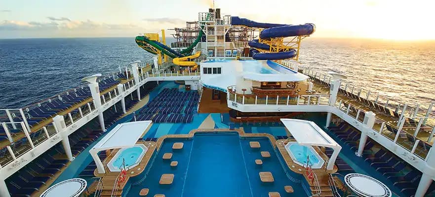 諾唯真遁逸號 12